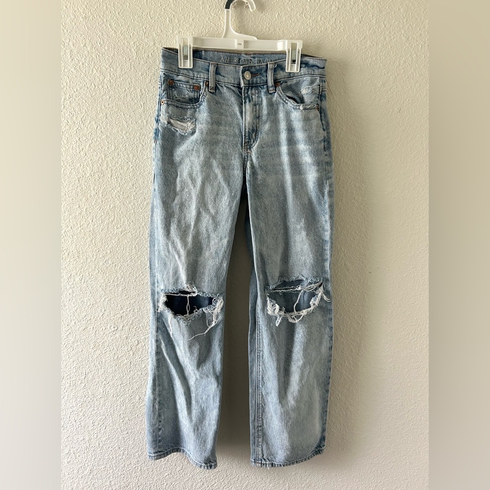 American Eagle Distressed Jeans Size 00 | Light Bleach Dye | Ripped Knees - Picture 10 of 11